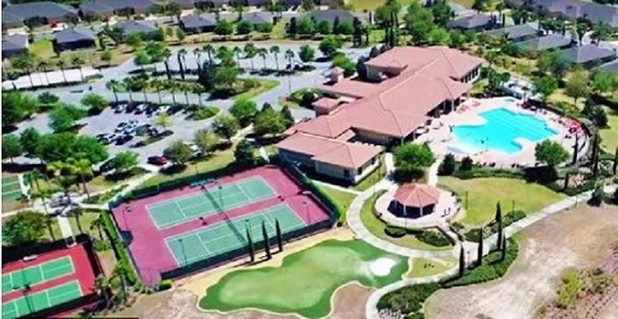 Image of gated community in Clermont, FL