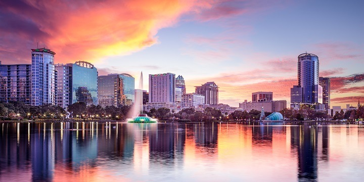 Can You Drink Wine At Lake Eola
