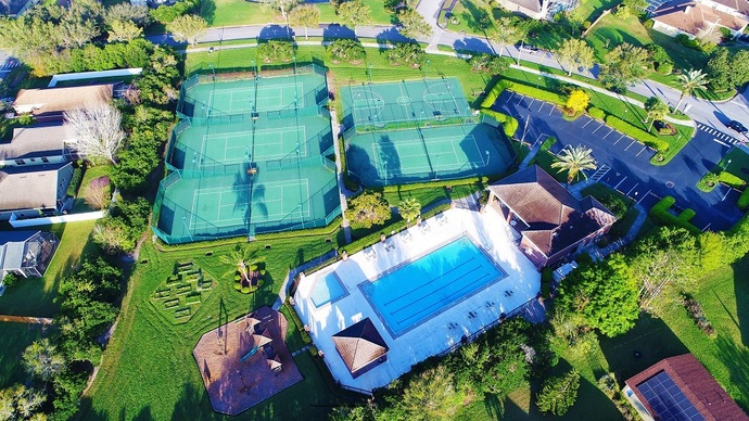 Wesmere Community Pool and Sports Courts