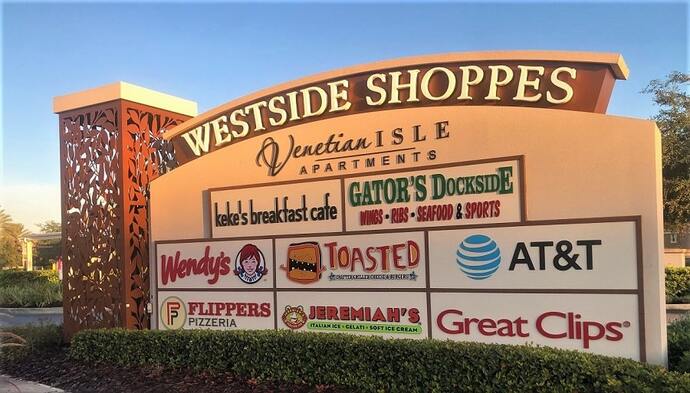 A picture of a shopping mall in Windermere, FL