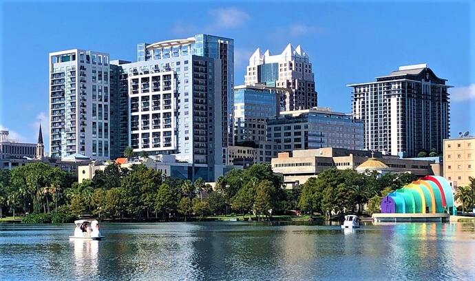 A view of Lake Eola Park in downtown Orlando, Florida