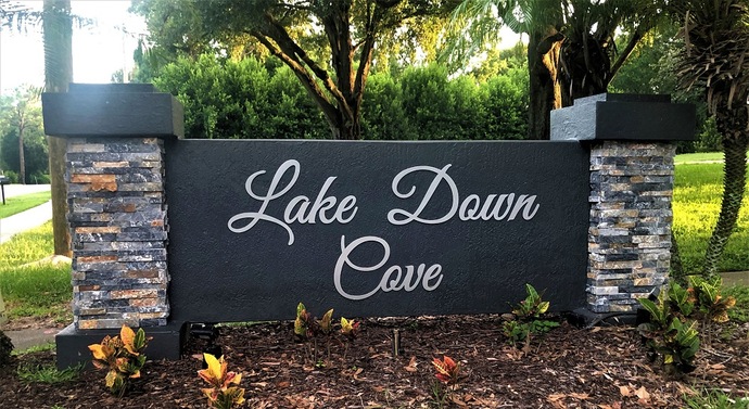 Lake Down Cove Community Entrance